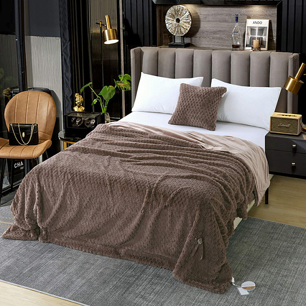 Аврил Мокко